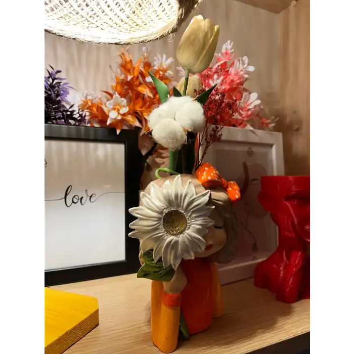 Dekoratif Ayçiçek Turuncu Biblo Kız