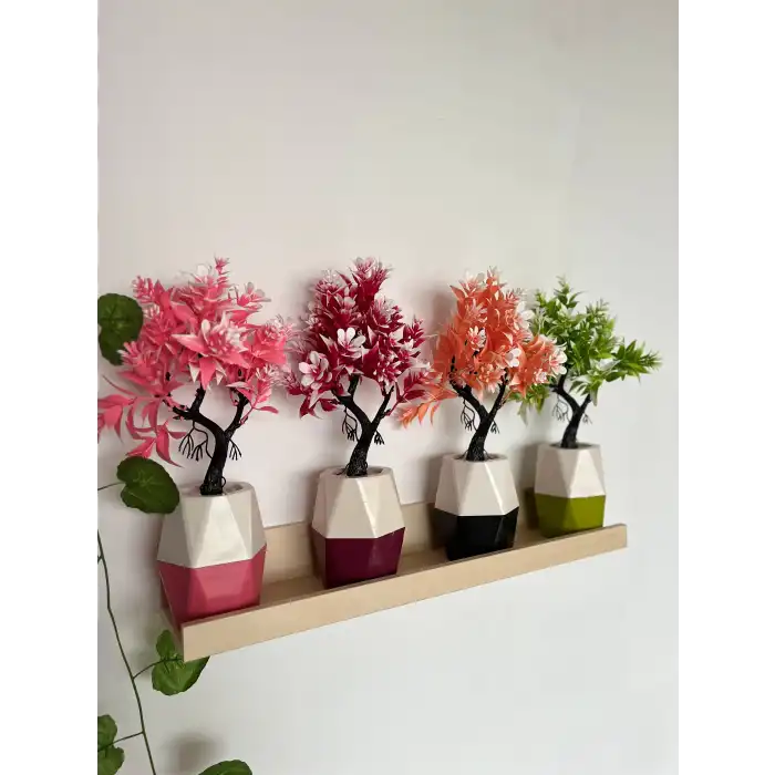 Renkli Saksılı Yapay Dekoratif Ağaç
