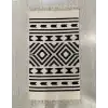 Siyah Beyaz Geometrik Desenli El Dokuması Kilimi - 85x160 cm