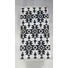 Siyah Beyaz Üçgen Desenli El Dokuması Kilimi - 85x160 cm