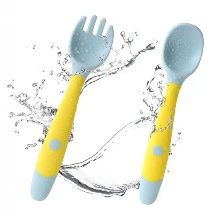 Kıvrılabilir, bükülebilir,  batmaz  slikon çocuk alıştırma çatal ve kaşık