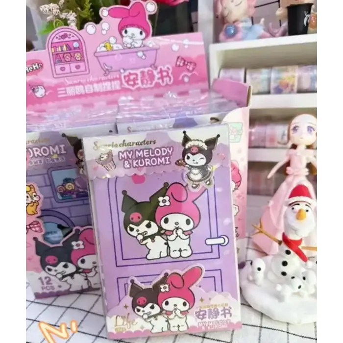 Sanrio Karakterleri Quiet Book Kuromi model 2