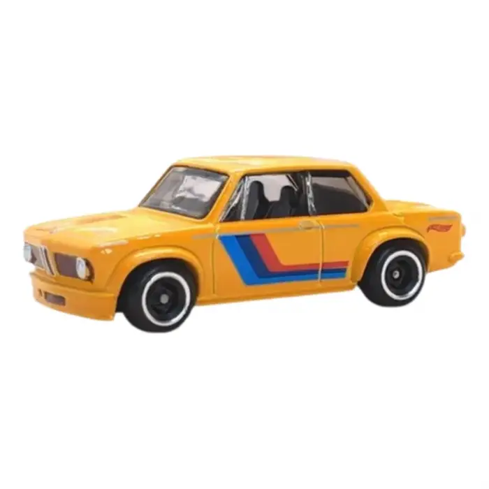 Hot Wheels BMW 2002 - HW: 70s vs. 90s Sarı 1/64 Diecast Model Araba