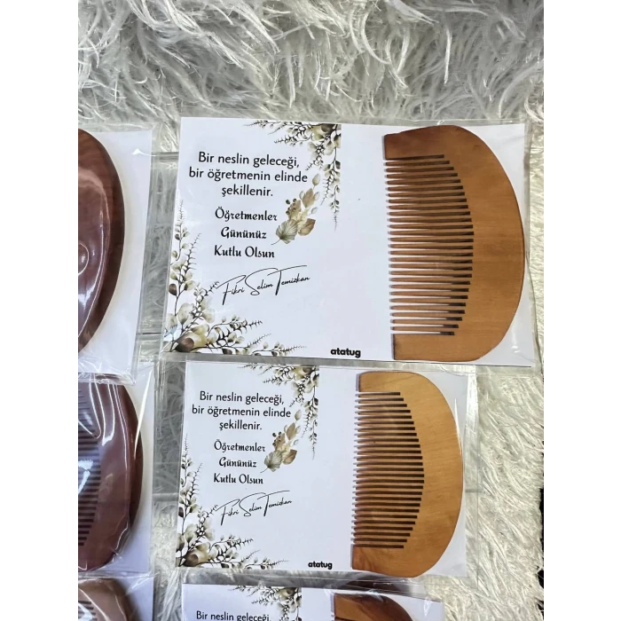 Doğal Ahşap Tarak – Öğretmenler Günü Özel Hediye