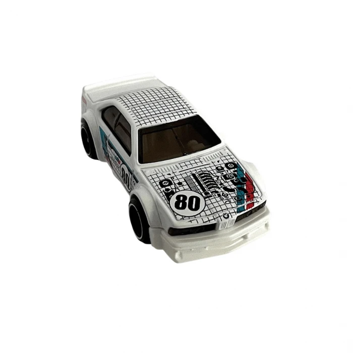 Hot Wheels BMW 635 CSi - 1/64 Diecast Model Araba