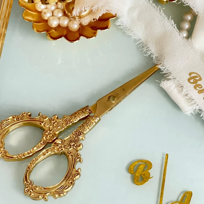 İncili Söz Nişan İsteme Tepsisi ve Damat Kahvesi Takımı (Gold Altıgen)