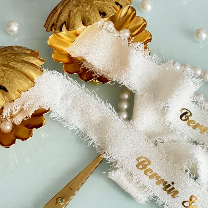 İncili Söz Nişan İsteme Tepsisi ve Damat Kahvesi Takımı (Gold Altıgen)