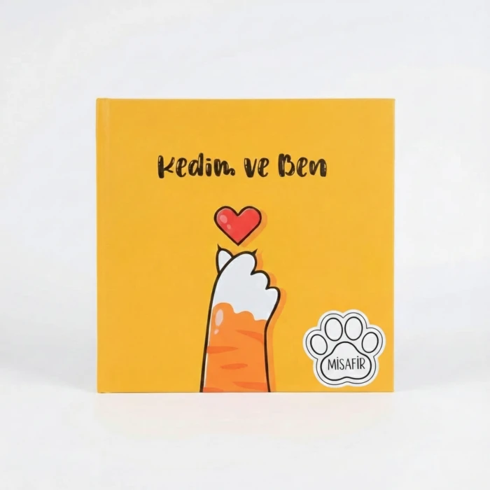 Kedim ve Ben: Fotoğraf Baskılı ve İsimli Kedi Anı Albümü (Kalem Hediyeli)