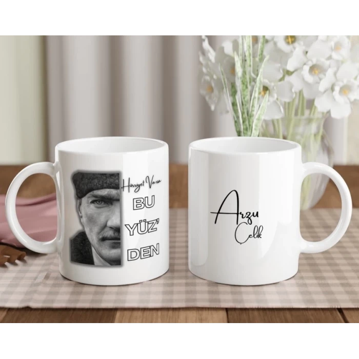 Kişiye Özel Atatürk Temalı Kupa Bardak | Hürriyet Varsa Bu Yüz’den – İsim Baskılı Porselen Kupa