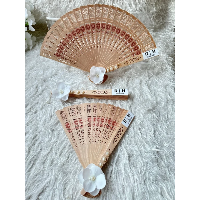 Kişiye Özel Etiketli Hatıra Yelpazesi – Kadınlar Günü, Mevlüt, Nişan, Düğün ve Özel Gün Hediyesi 3 Adet