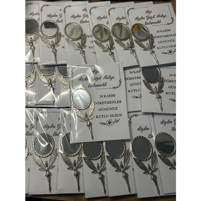 Öğretmenler Günü Aynalı Kartlı Hediyelik Paketi 12 Adet
