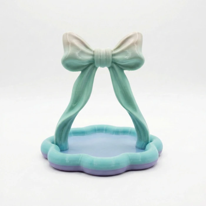 Pastel Rüyası: Dekoratif Fiyonk Tasarımlı Takı Standı- Modern Mini Düzenleyici