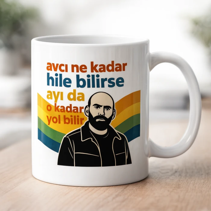 Avcı Ne Kadar Hile Bilirse Replikli Porselen Kupa - Özel Kutulu Hediyelik