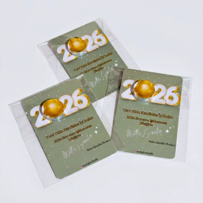 Kişiye Özel 2026 Yeni Yıl Kartı ve 5cc Zeytinyağlı El Losyonu Hediyelik (1 Adet)