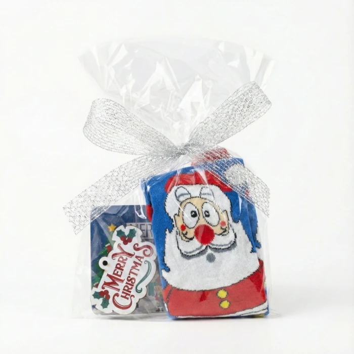 Yılbaşı Özel Hediye Seti - Noel Baba Temalı Çorap, Bardak Altlığı ve Ağaç Süsleme Paketi