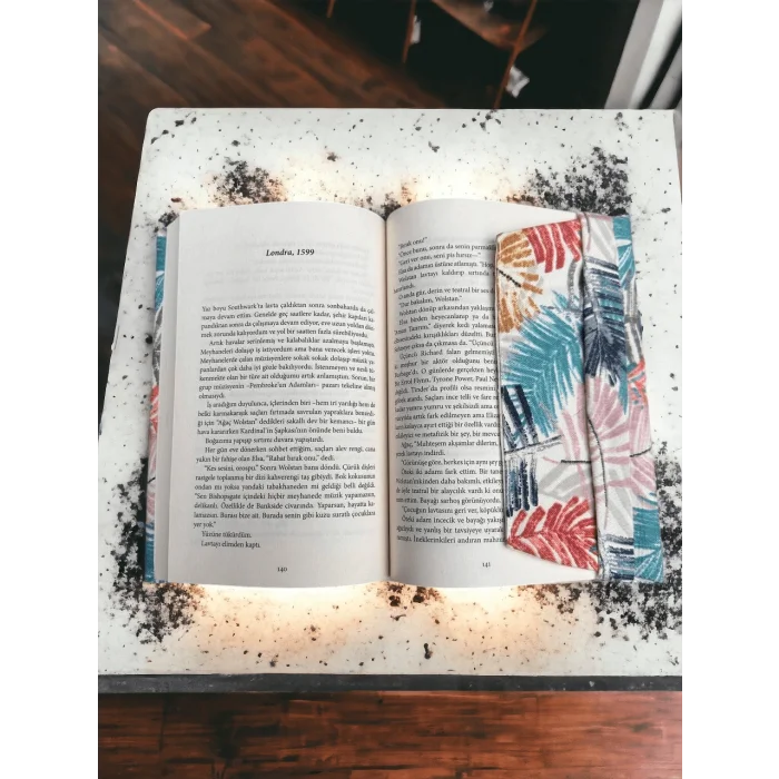 Ayarlanabilir Kitap Kılıfı - Yaprak Desenli - Su Geçirmez Kitap Kılıfı