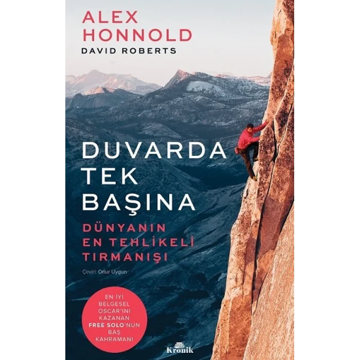 Duvarda Tek Başına