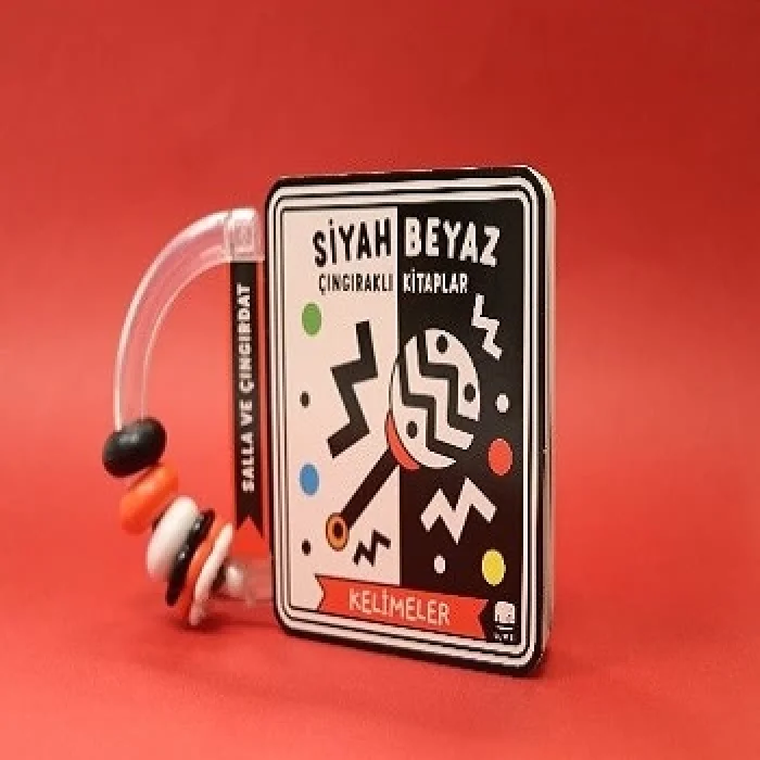 Siyah Beyaz Çıngıraklı Kitaplar - Kelimeler (Ciltli)