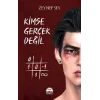 Ki̇mse Gerçek Deği̇l – Cep Boy
