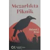 Mezarlıkta Piknik