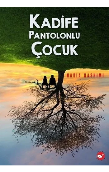 Kadife Pantolonlu Çocuk