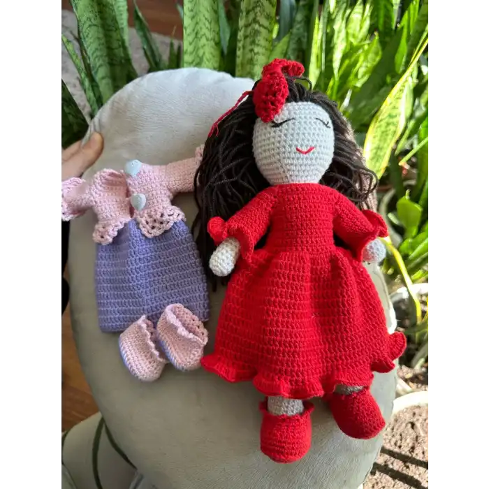 Arigurumi Örgü Kız Bebek Yedek Elbise ve Ayakkabı ile (Ortalama 30CM)