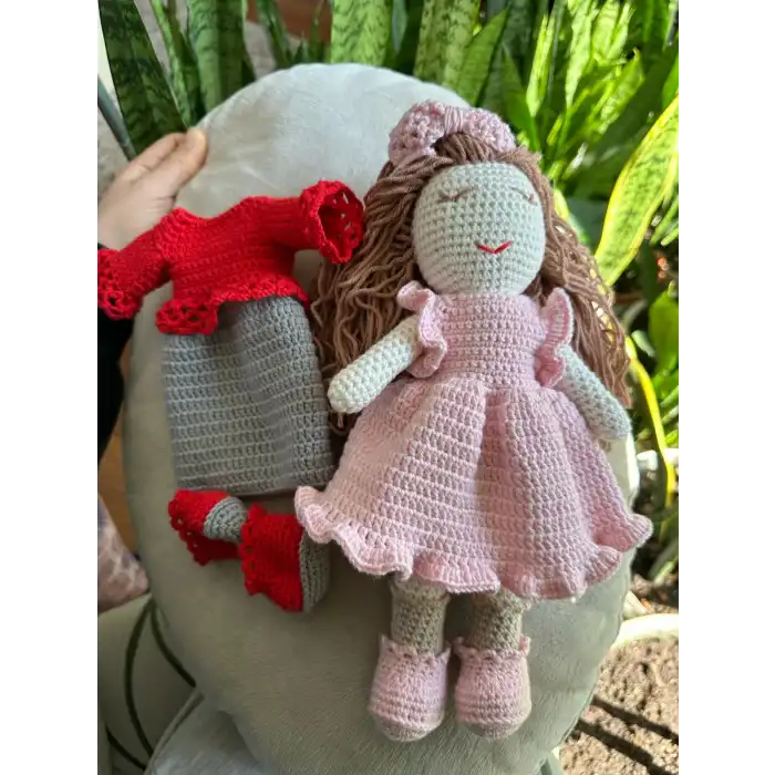 Arigurumi Örgü Kız Bebek Yedek Elbise ve Ayakkabı ile (Ortalama 30CM)
