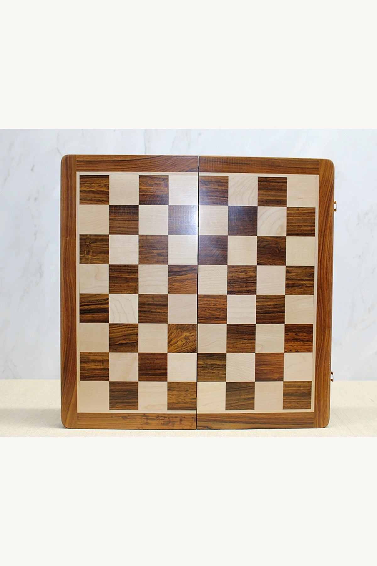 30cm Özel Vernikli Mıknatıslı Taşlı Ahşap Katlanabilir Satranç Oyunu