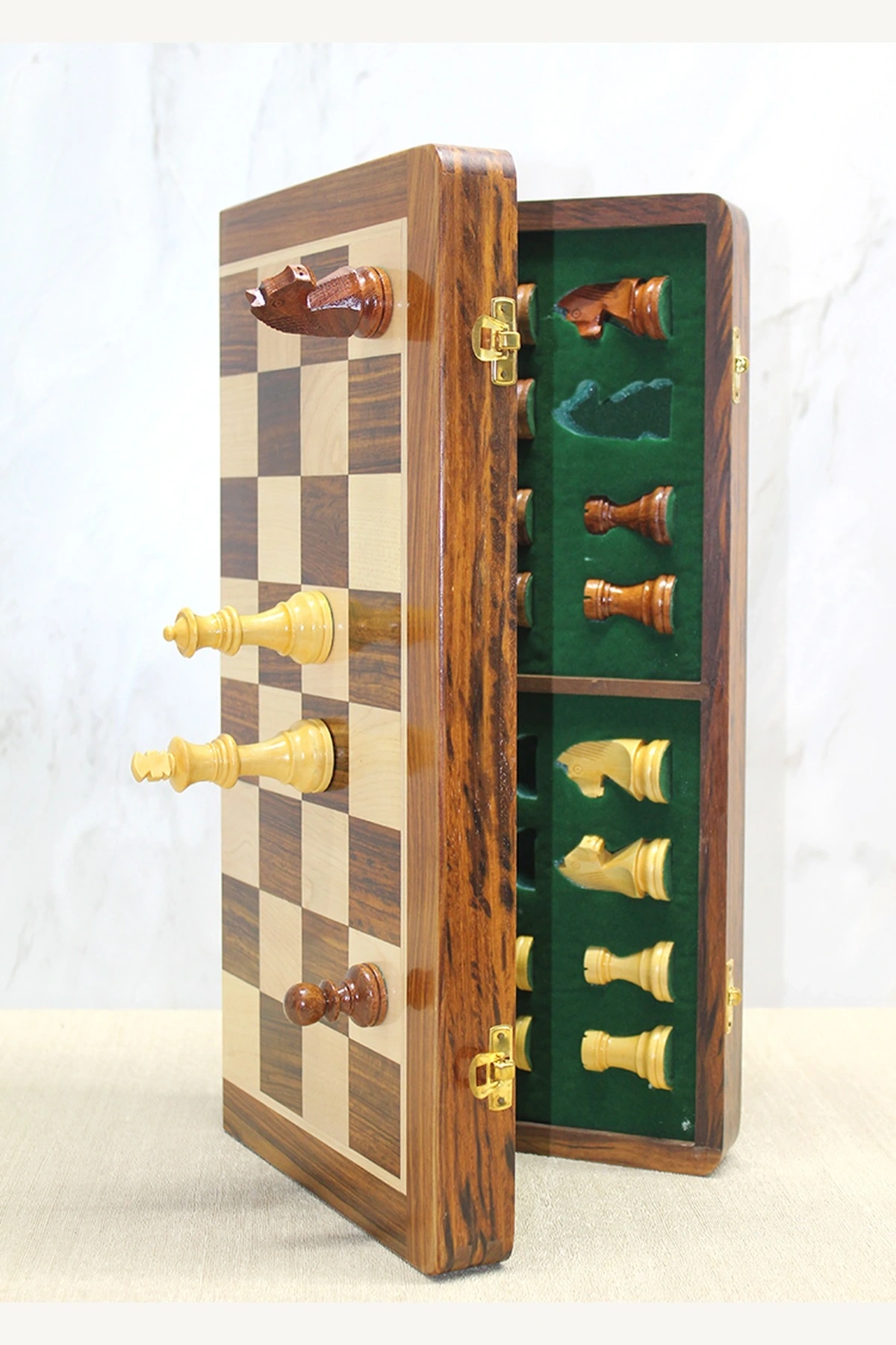 40cm Mıknatıslı Taşlı Ahşap Katlanabilir Satranç Oyunu