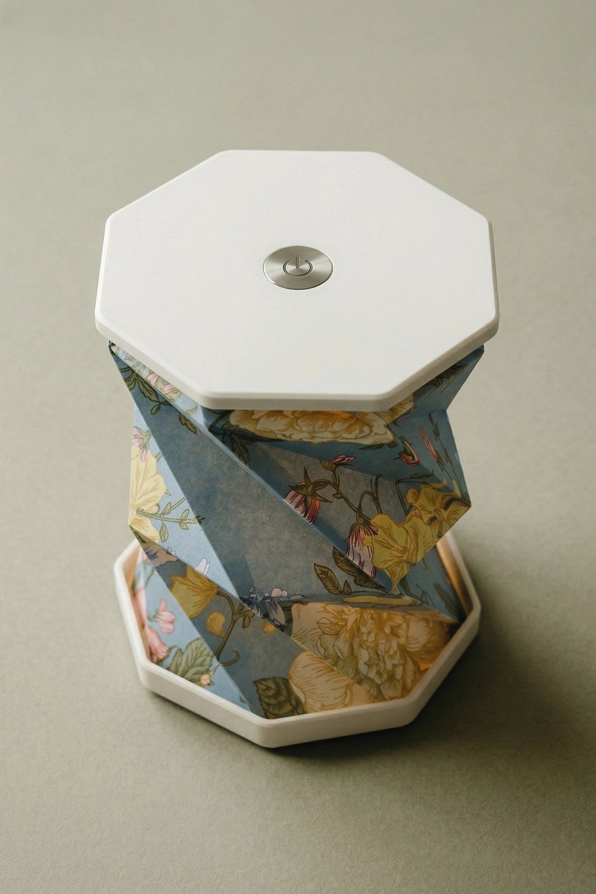 White Flora Katlanabilir Şarjlı Dekoratif LED Abajur Aydınlatma