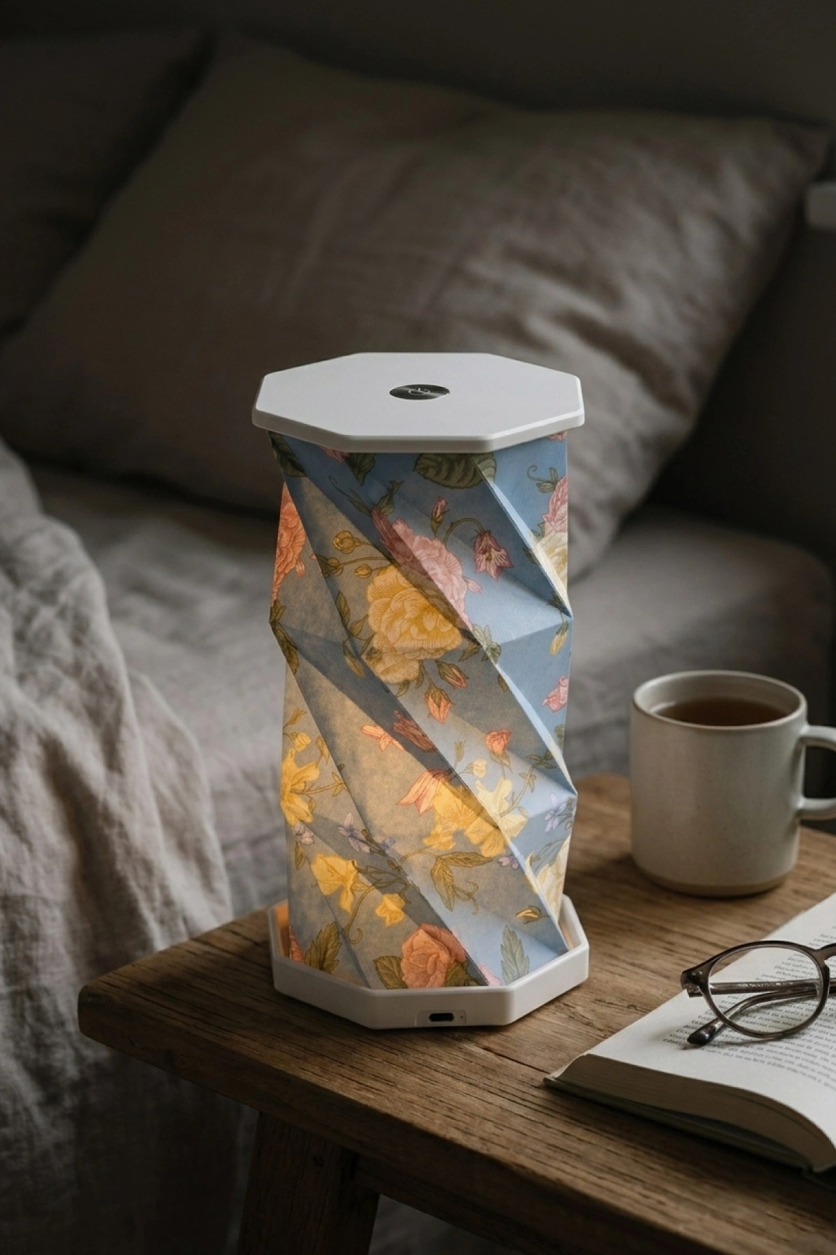 White Flora Katlanabilir Şarjlı Dekoratif LED Abajur Aydınlatma