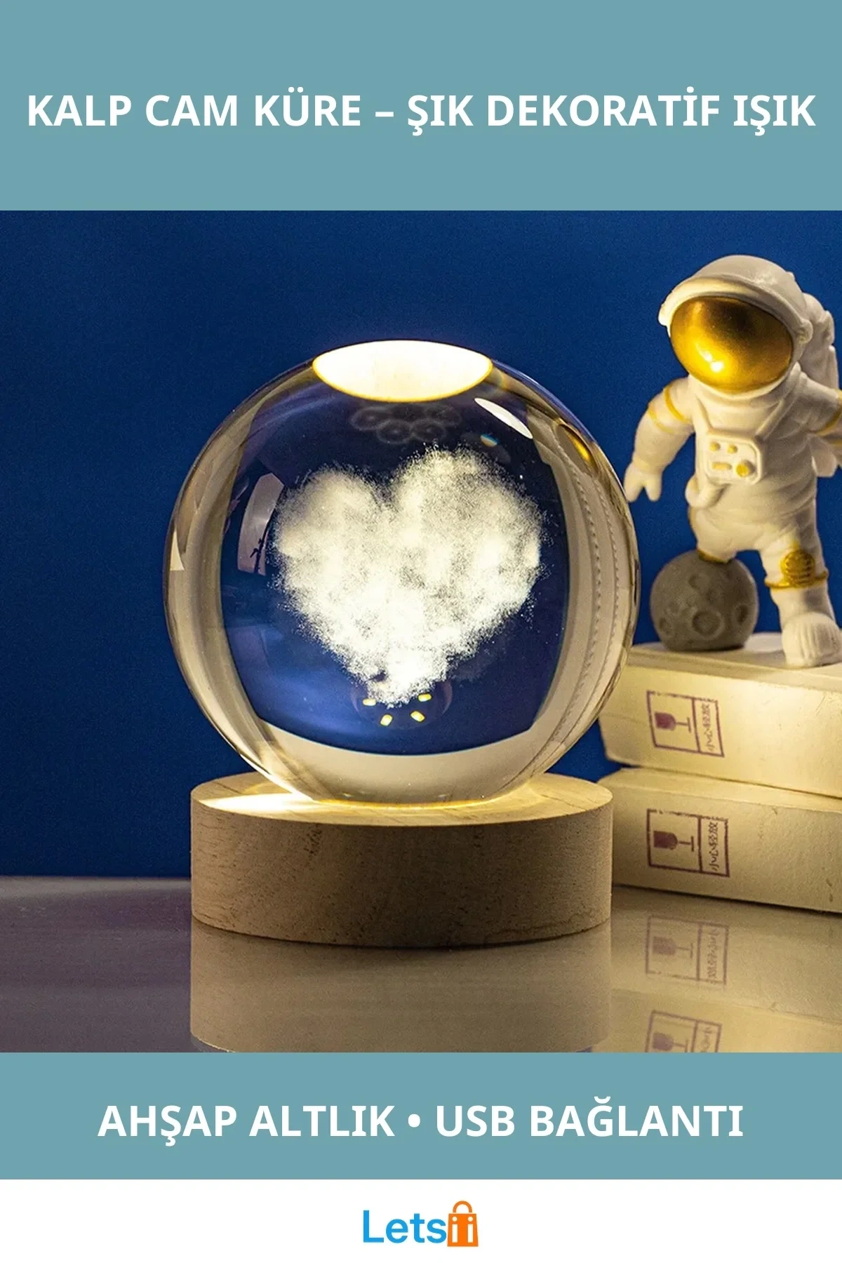 Ahşap Altlıklı Kalp Tasarımlı Şık Cam Küre