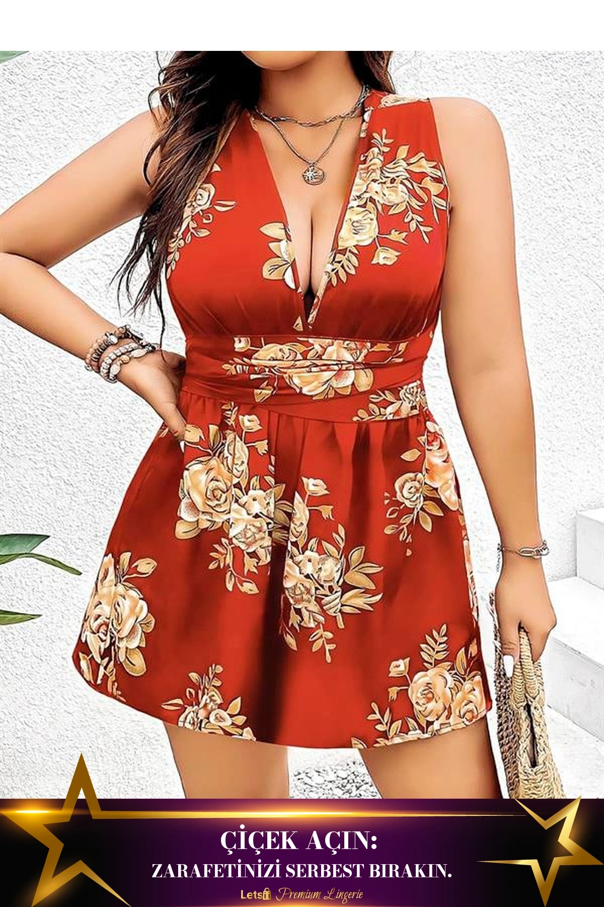 Büyük Çiçek Desenli Sırt Detaylı Elbise Kahverengi Renk