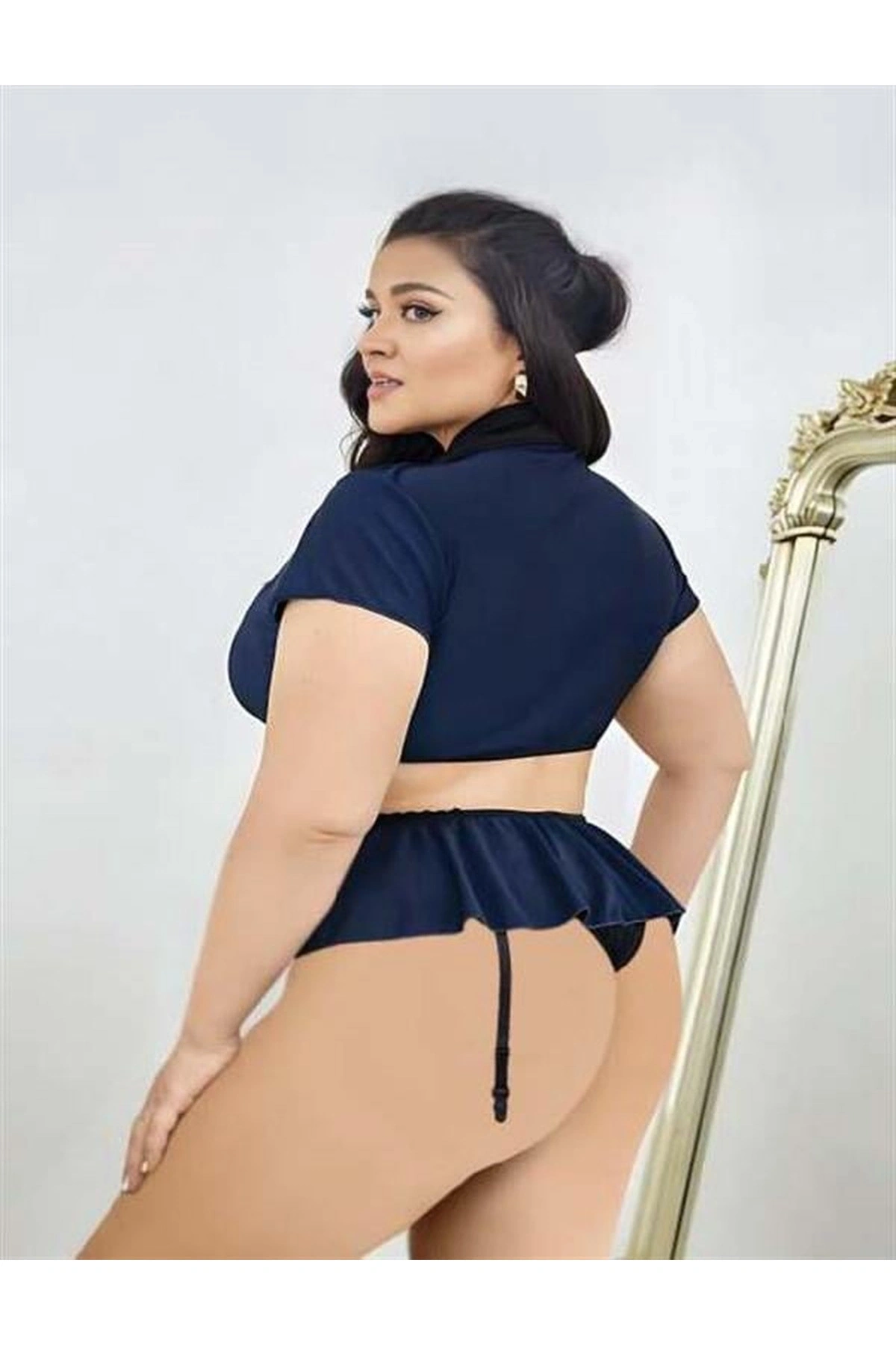 Büyük Göğüs Detaylı Büstiyerli Kravatlı Mini Fantezi Polis Kostümü Lacivert Renk