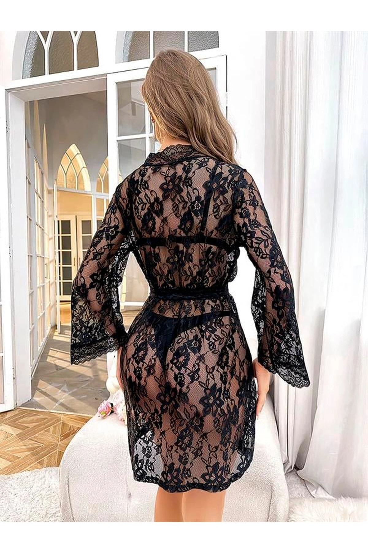 Çiçek Desenli Full Dantel İşlemeli Fantezi Gecelik Sabahlık Siyah Renk