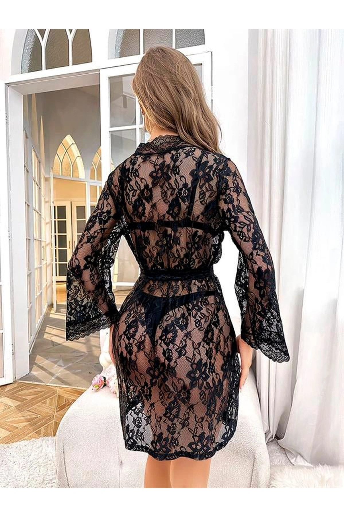 Çiçek Desenli Full Dantel İşlemeli Fantezi Gecelik Sabahlık Siyah Renk