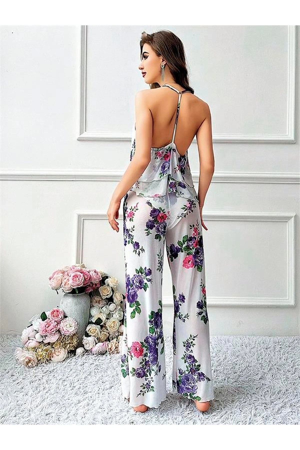 Çiçek Desenli Salaş Kesim Sırt Dekolteli 2Li Ev Giyim Takımı Standart Renk
