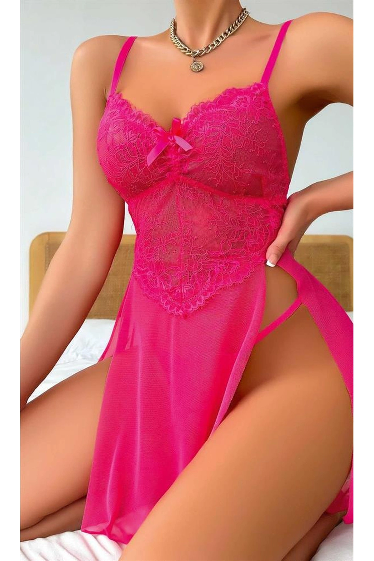 Dantel İşlemeli Transparan Tül Fantezi Gecelik Fuşya Renk