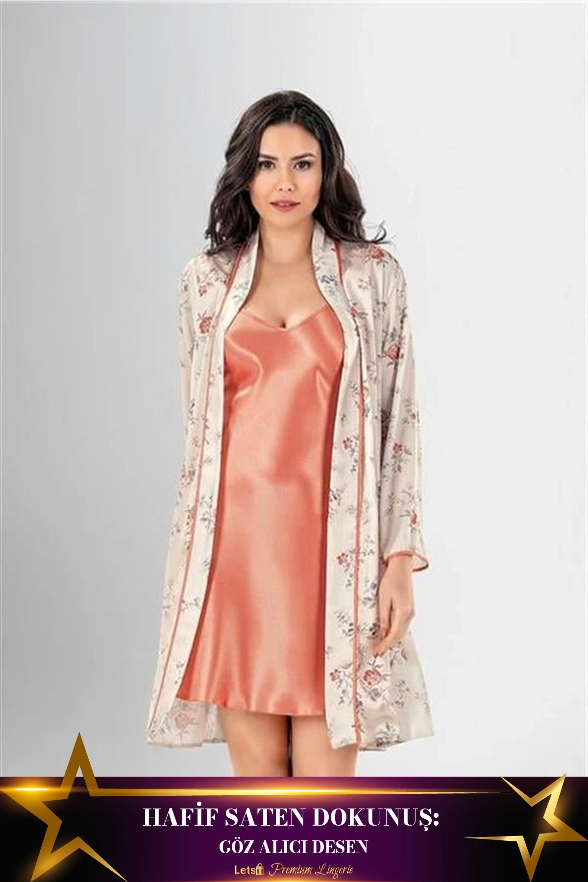 Desenli Kısa Sabahlık Ve Şort Takımı Standart Renk