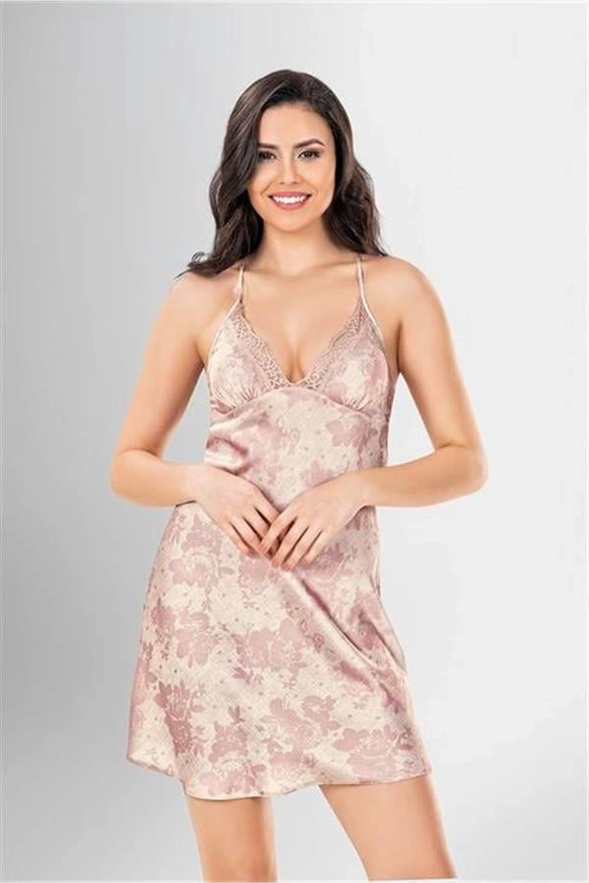 Desenli Kısa Sabahlık Ve Şort Takımı Standart Renk