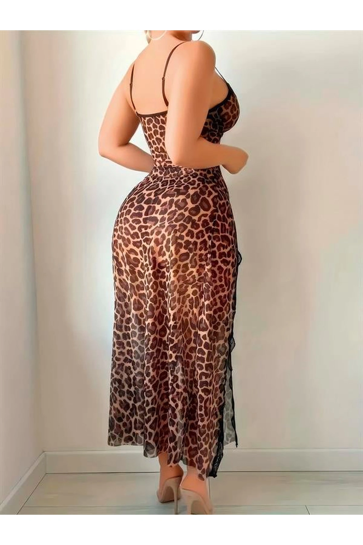 Desenli Yırtmaçlı Uzun Fantezi Gecelik Leopar Renk