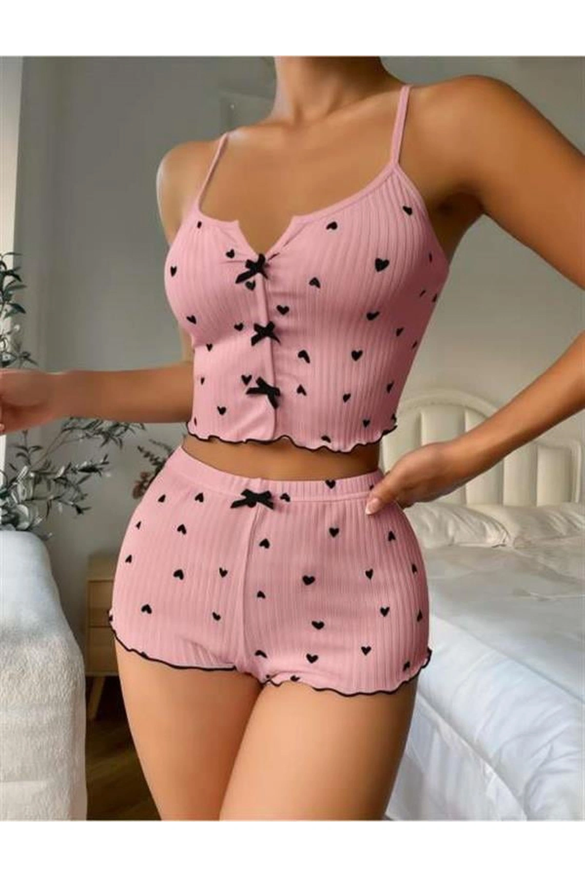 Kalp Desenli Askılı Şortlu Pijama Takımı Standart Renk