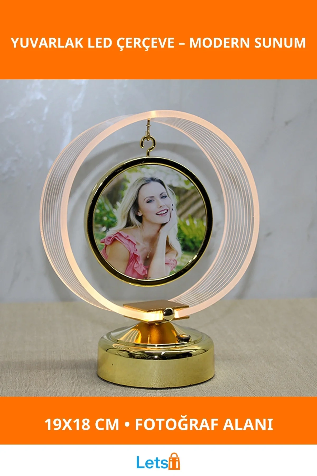 Kişiye Özel LED Işıklı Yuvarlak Fotoğraf Çerçevesi 19x18 cm