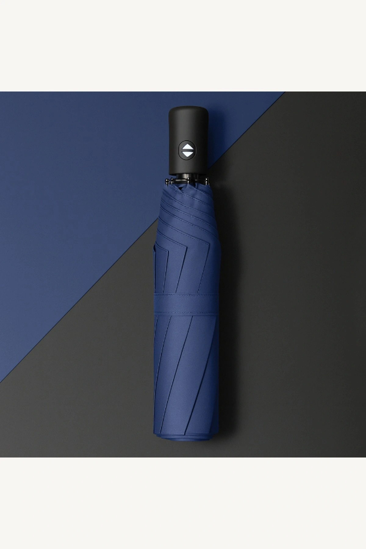 Mavi Otomatik Tek Tuş Açılır Güçlendirilmiş 8 Telli Rüzgar Dayanıklı Kompakt Şemsiye