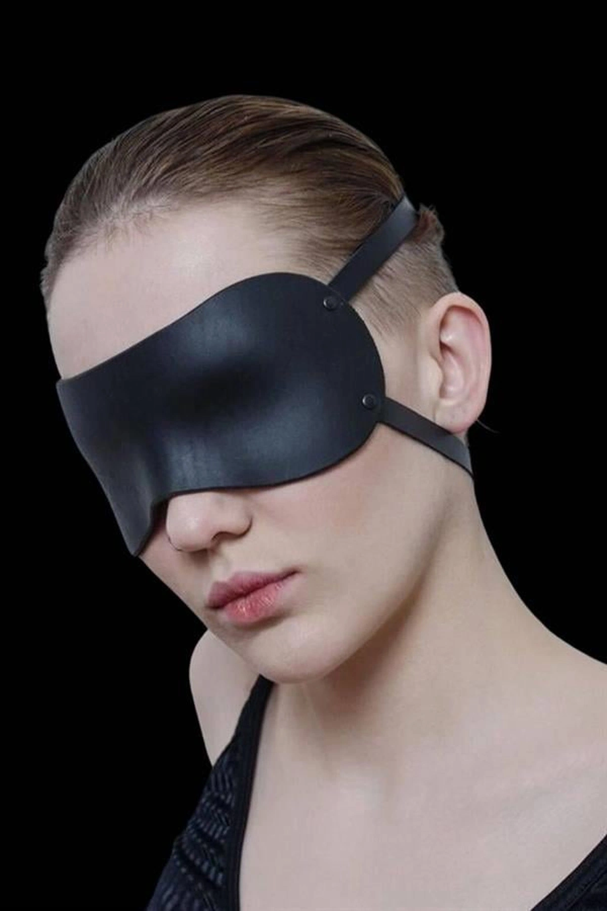 Rahat Kullanımlı Uyku Maskesi Siyah Renk