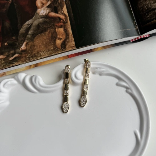 Luxury Serpent Zirkon Taşlı Küpe