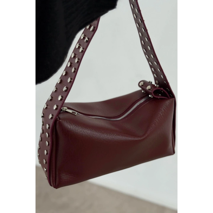 Mono Zımba Detaylı Fermuarlı Bordo Omuz Çantası