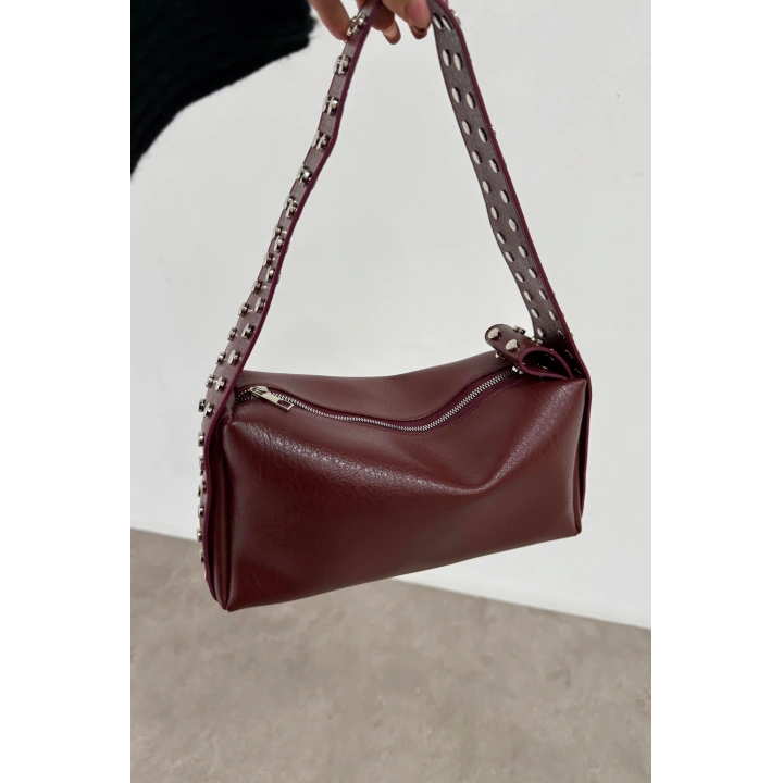 Mono Zımba Detaylı Fermuarlı Bordo Omuz Çantası