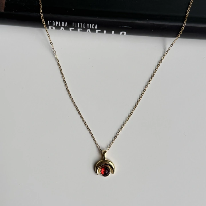Moon Cherry Çelik Kolye