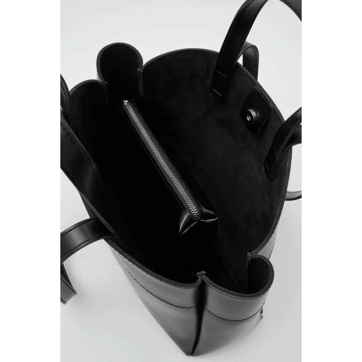 Madel Yavrulu Siyah Omuz ve El Çantası